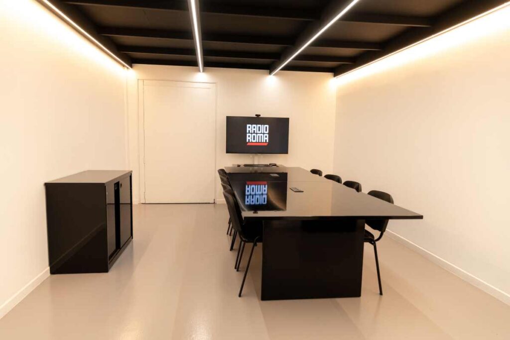 Radio Roma celebra 50 anni di innovazione e successi: il futuro è già qui